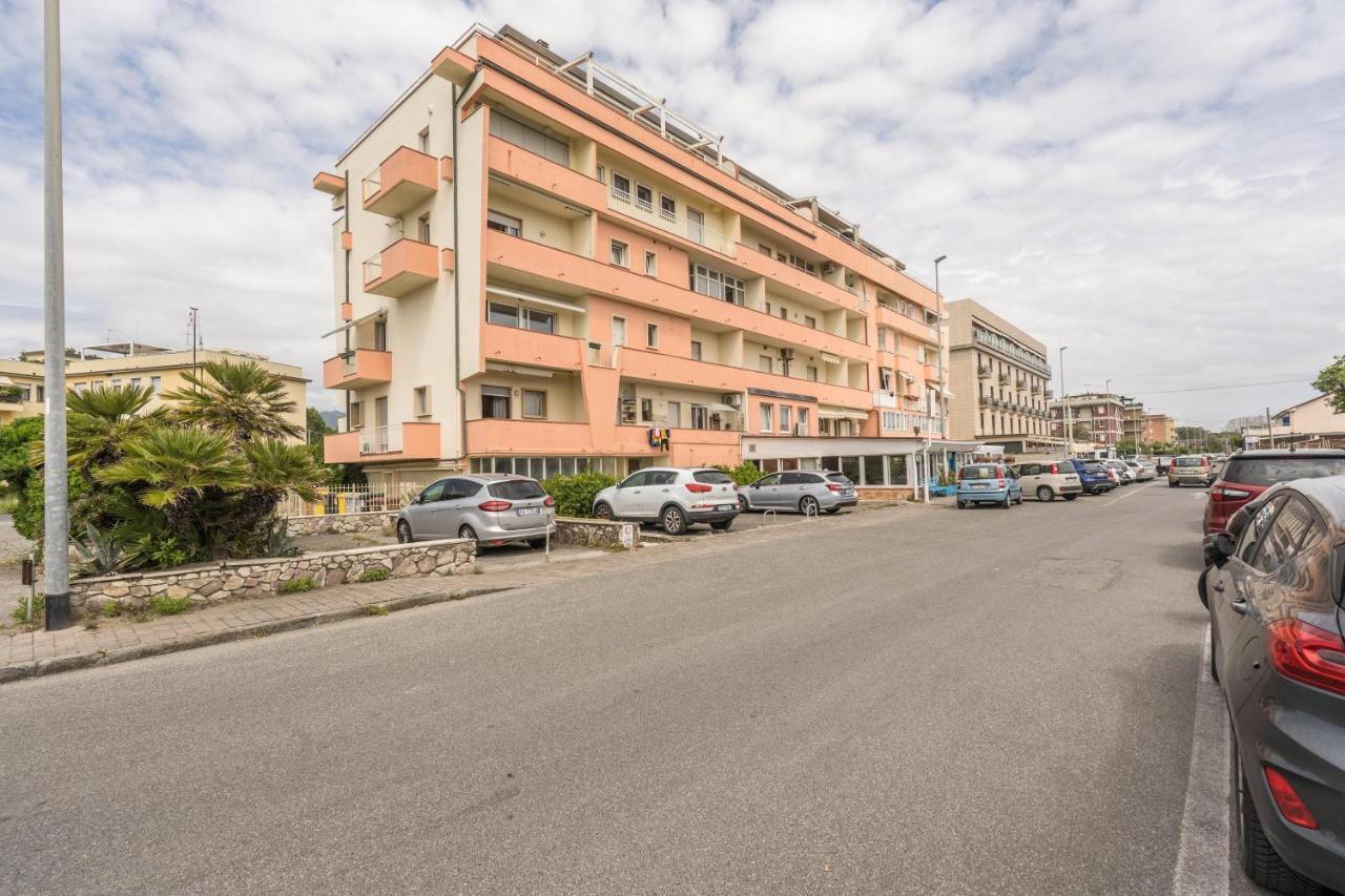 Apartmán Casa Bea Marinella Marinella di Sarzana Exteriér fotografie